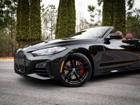 Used 2023 BMW M440i Convertible w/ Premium Package image 3