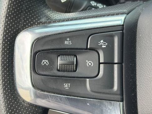 Used 2024 Chevrolet Blazer LT w/ Convenience Package FWD image 25