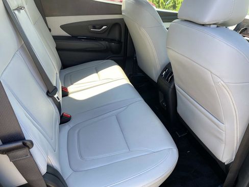 Used 2025 Hyundai Santa Cruz SEL image 26