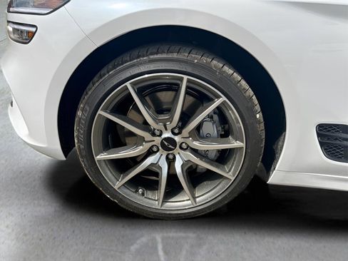 New 2025 Genesis G70 2.5T image 14