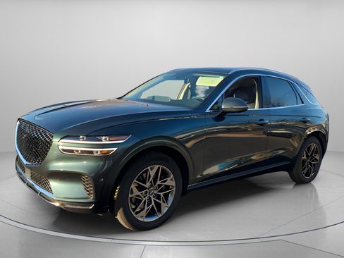 Used 2022 Genesis GV70 2.5T w/ Advanced Package image 2