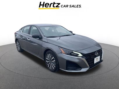Used 2025 Nissan Altima 2.5 SV