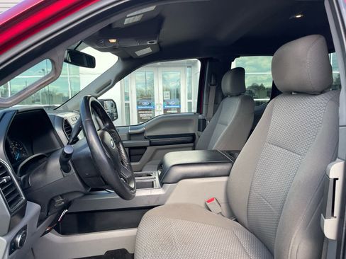 Used 2017 Ford F150 XLT w/ Equipment Group 302A Luxury image 10