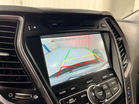 Used 2015 Hyundai Santa Fe Limited w/ Option Group 04 AWD/4WD image 16