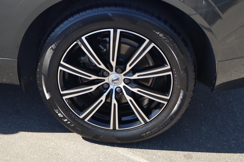Used 2019 Volvo XC60 T6 Inscription AWD/4WD image 13