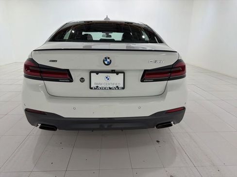 Certified 2023 BMW 530i xDrive w/ M Sport Package AWD/4WD image 4