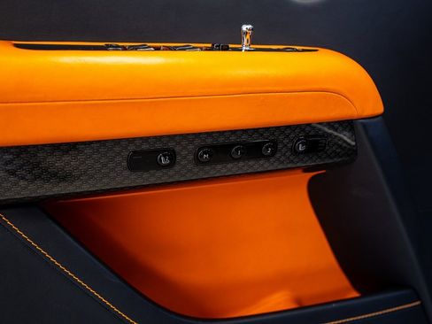 Used 2022 Rolls-Royce Ghost Black Badge image 33