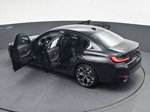 New 2026 BMW 330i xDrive Sedan w/ Convenience Package AWD/4WD image 46