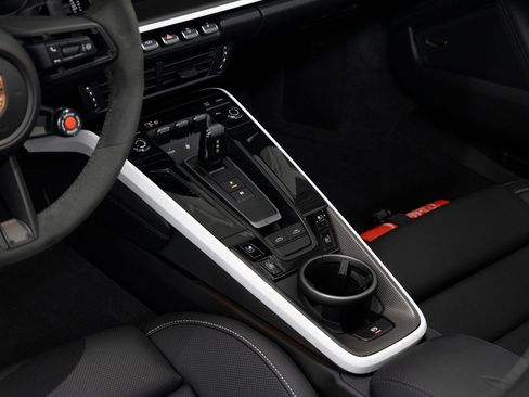 Certified 2026 Porsche 911 Targa 4 GTS image 19