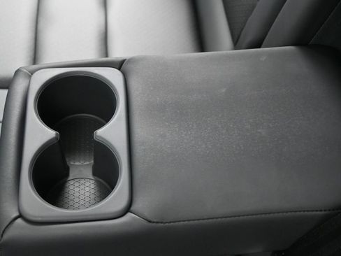 New 2026 Nissan Rogue SV image 25