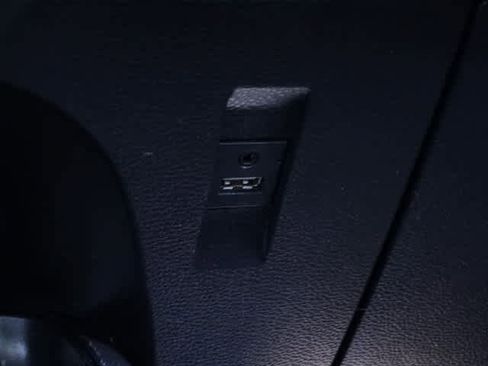 Used 2019 Toyota Corolla SE image 33