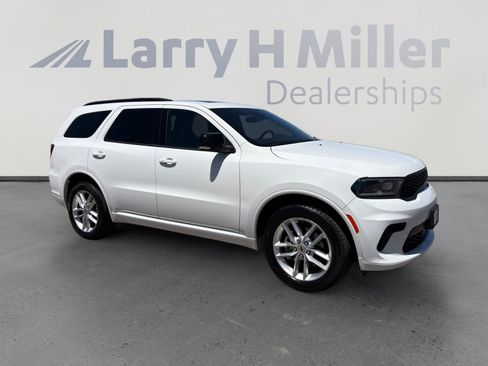 Used 2024 Dodge Durango GT AWD/4WD image 8