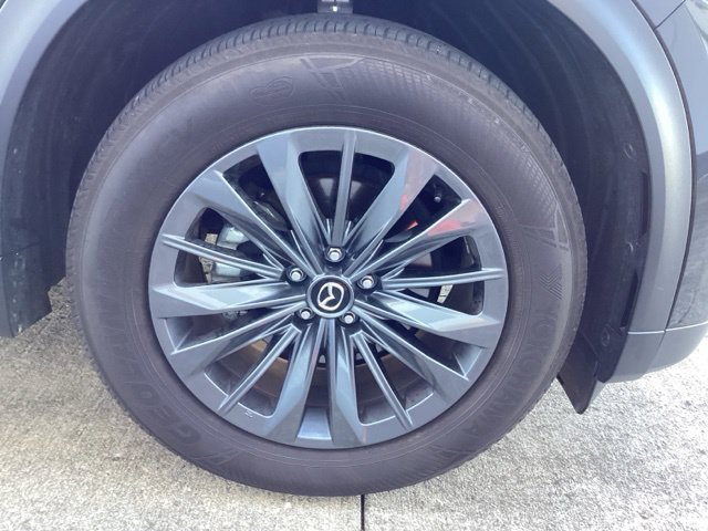 Certified 2025 MAZDA CX-70 3.3 Turbo w/ Preferred Package AWD/4WD image 9