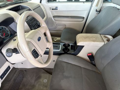 Used 2012 Ford Escape XLS FWD image 11