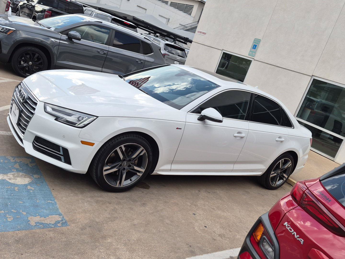 Used 2018 Audi A4 2.0T Ultra Premium Plus FWD image 8