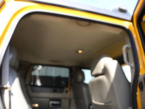 Used 2003 HUMMER H2 Base 4dr 4WD SUV w/ Preferred Equipment Group image 77