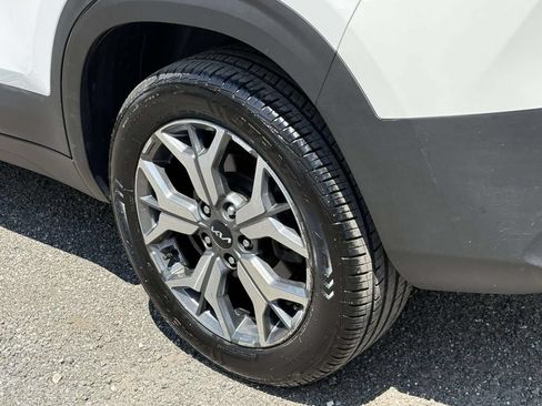 Used 2022 Kia Seltos EX AWD/4WD image 12