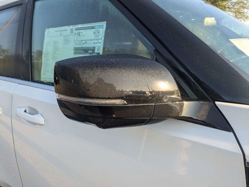 New 2026 Nissan Armada SL w/ Captain's Chari Seat Package RWD image 12
