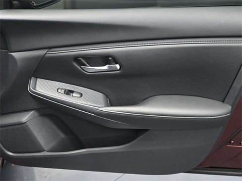 Used 2025 Nissan Sentra SV w/ All-Weather Package image 33