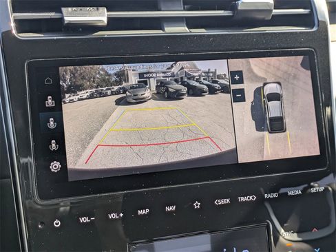 Used 2022 Hyundai Santa Cruz Limited image 23