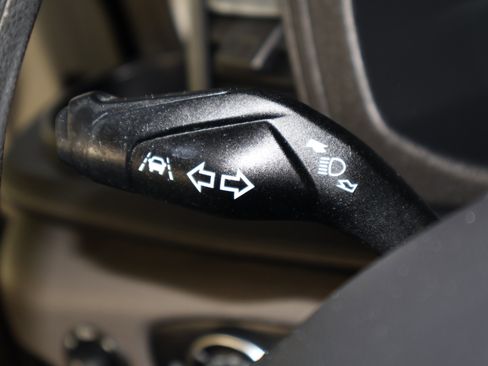 Used 2020 Ford Transit 350 XLT image 23