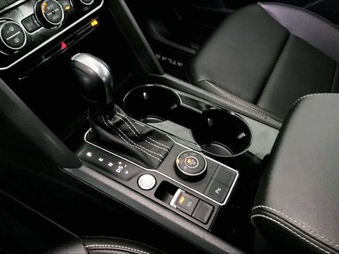 Used 2022 Volkswagen Atlas SE image 16