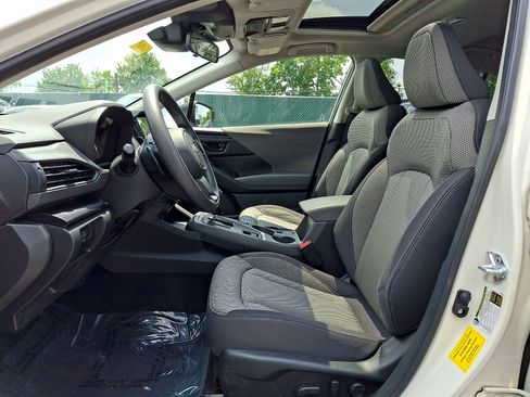 Used 2024 Subaru Crosstrek 2.0i Premium AWD/4WD image 15
