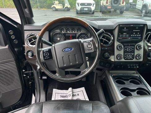 Used 2016 Ford F350 Platinum w/ Platinum Package AWD/4WD image 15