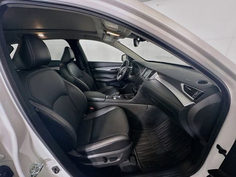 Used 2022 INFINITI QX50 Essential w/ Cargo Package image 34