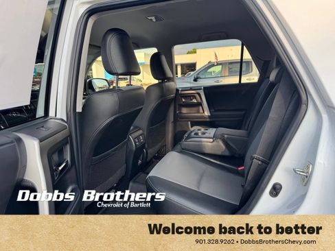 Used 2024 Toyota 4Runner SR5 Premium AWD/4WD image 33
