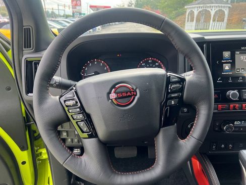 New 2026 Nissan Frontier PRO-4X w/ Pro-4x Convenience Package image 15