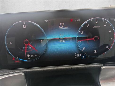 Certified 2022 Mercedes-Benz GLB 250 image 10