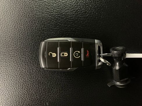 Used 2020 RAM 1500 Big Horn image 15