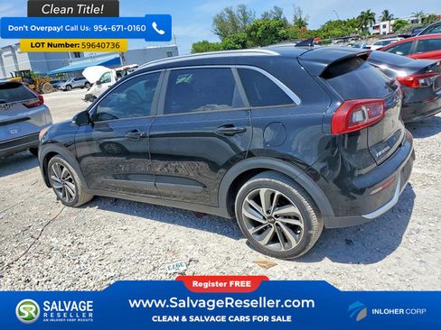 Used 2017 Kia Niro Touring FWD image 3