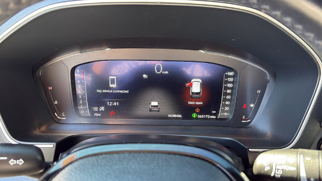 Used 2023 Honda Pilot Elite image 16