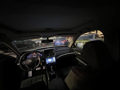 Used 2013 Honda Crosstour EX image 11