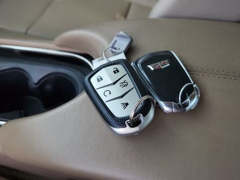 Used 2015 Cadillac ATS Luxury w/ Sun And Sound Package RWD image 48