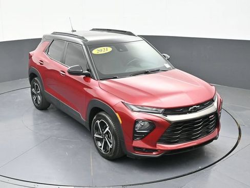 Used 2021 Chevrolet TrailBlazer RS w/ Technology Package FWD image 64
