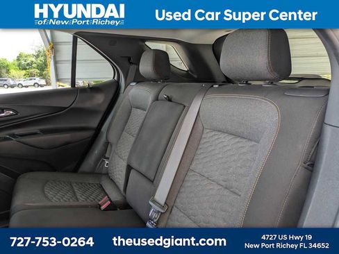 Used 2021 Chevrolet Equinox LT image 16