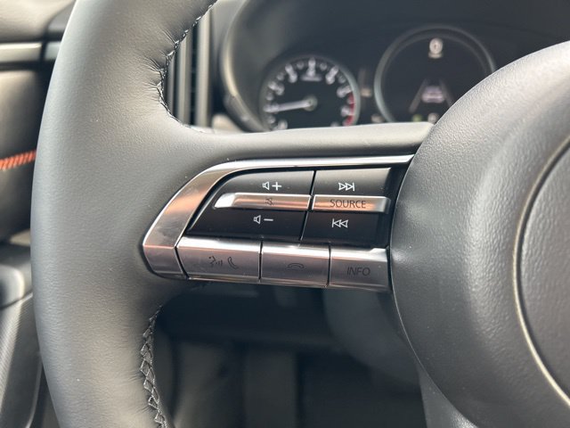 Used 2025 MAZDA CX-50 Meridian Edition w/ Weather Package AWD/4WD image 21