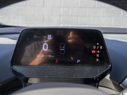 New 2025 Volkswagen ID.4 Pro AWD/4WD image 11