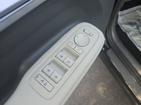 Certified 2026 Hyundai Santa Fe SEL AWD/4WD image 12
