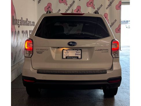 Used 2017 Subaru Forester 2.5i w/ Alloy Wheel Package AWD/4WD image 10