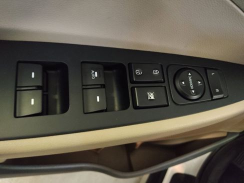 Used 2017 Hyundai Tucson SE Plus image 27