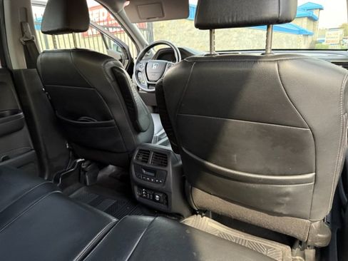 Used 2018 Honda Pilot Touring image 21