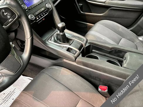 Used 2018 Honda Civic Sport image 11