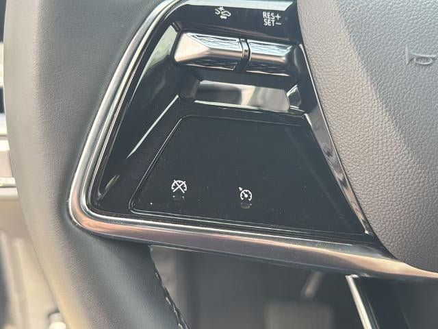 Certified 2024 Cadillac Lyriq Tech RWD image 25