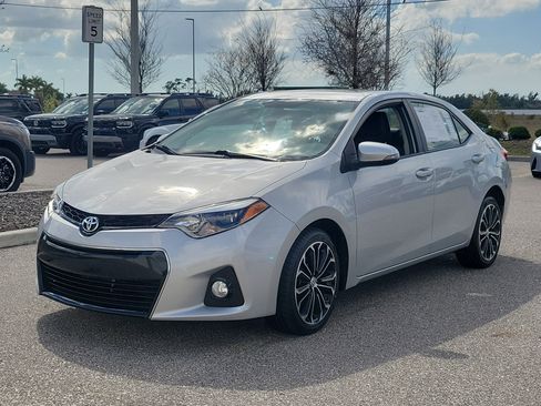 Used 2015 Toyota Corolla S w/ Driver Convenience Package image 3