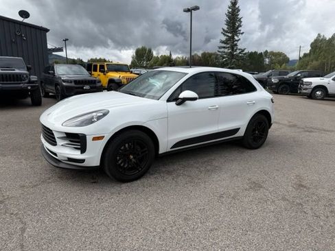 Used 2019 Porsche Macan AWD/4WD image 1