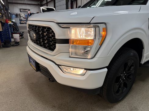 Certified 2022 Ford F150 XL w/ STX Black Appearance Package AWD/4WD image 35